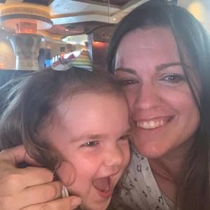 Meet your Posher, Julie